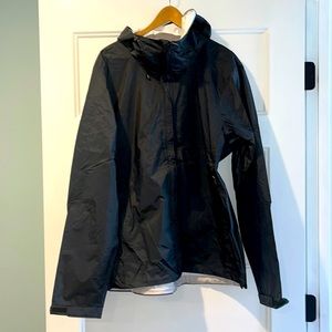 Patagonia Torrentshell Rain Jacket. Size L. New with Tags.